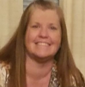 Meet your Posher, Cynthia